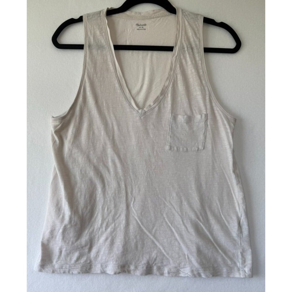 Madewell V‑Neck Tee in White/Cream – Size Medium